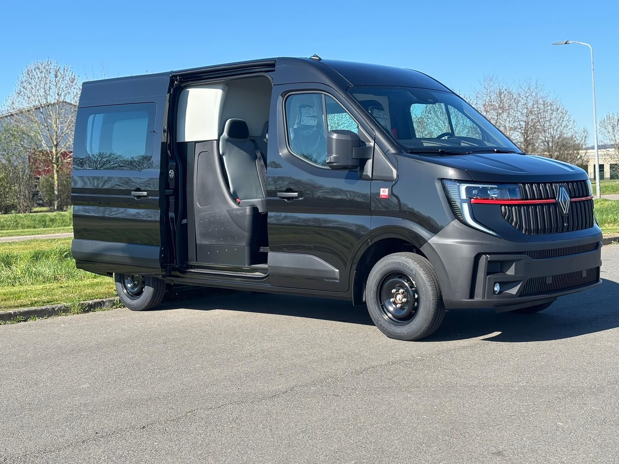 Renault Master Dubbele Cabine