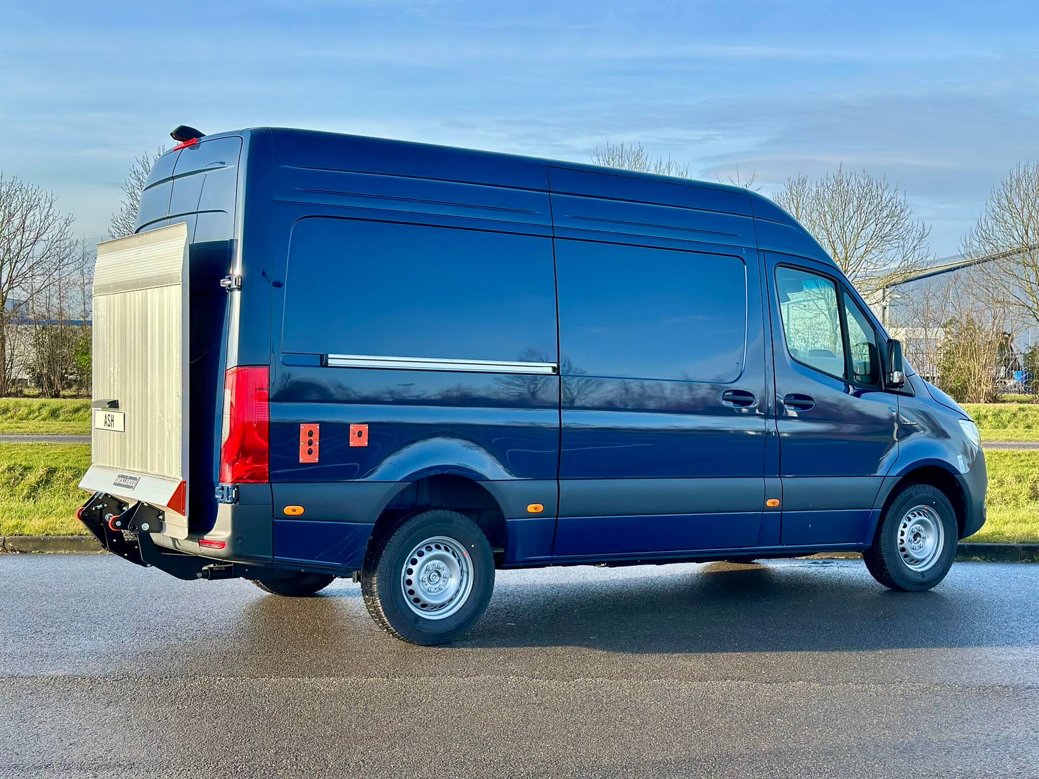 Mercedes-Benz eSprinter